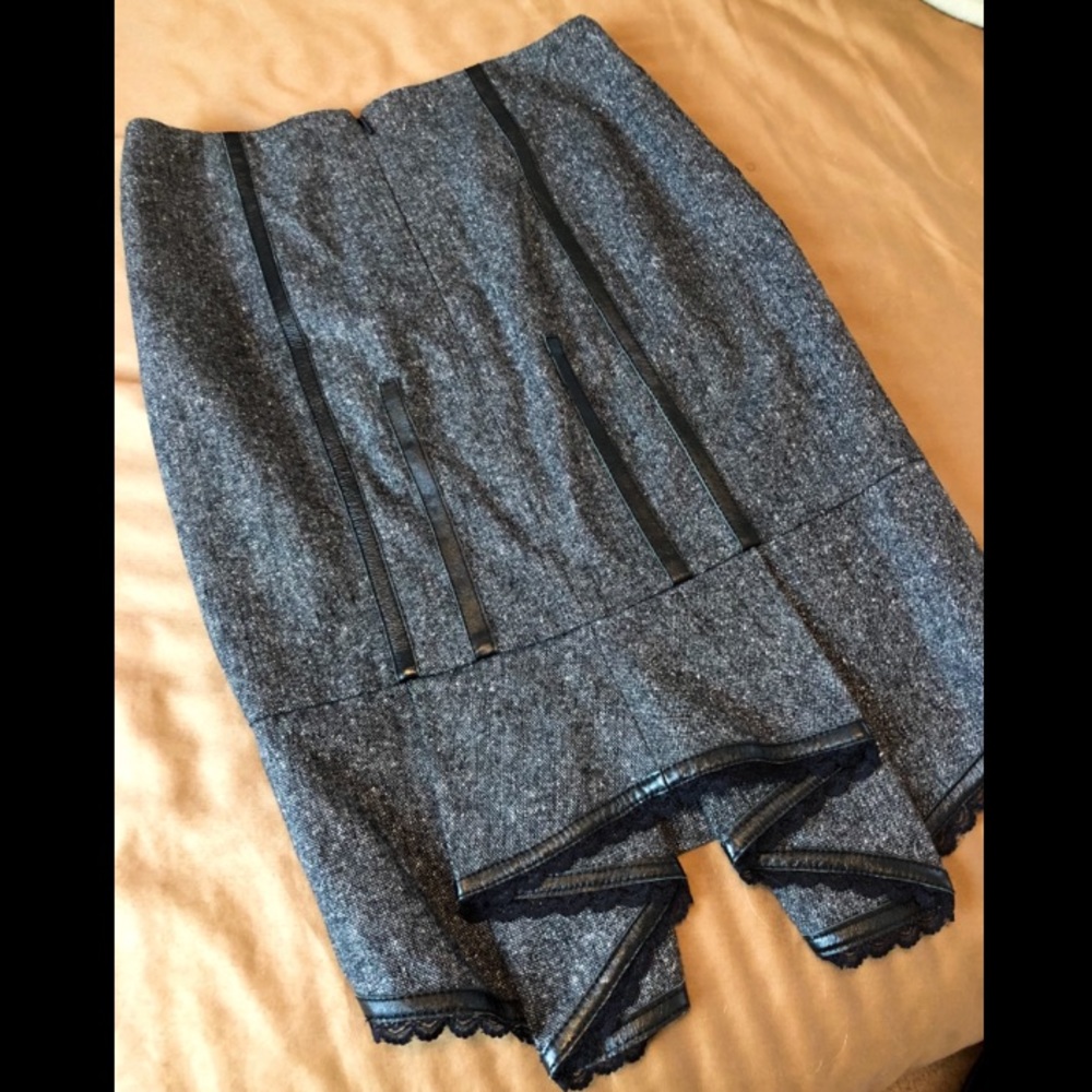 Bebe Charcoal Pencil Skirt Size 00